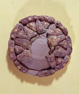 Jewel Decorated with Stylised Human Heads, Tene II by Gaulish